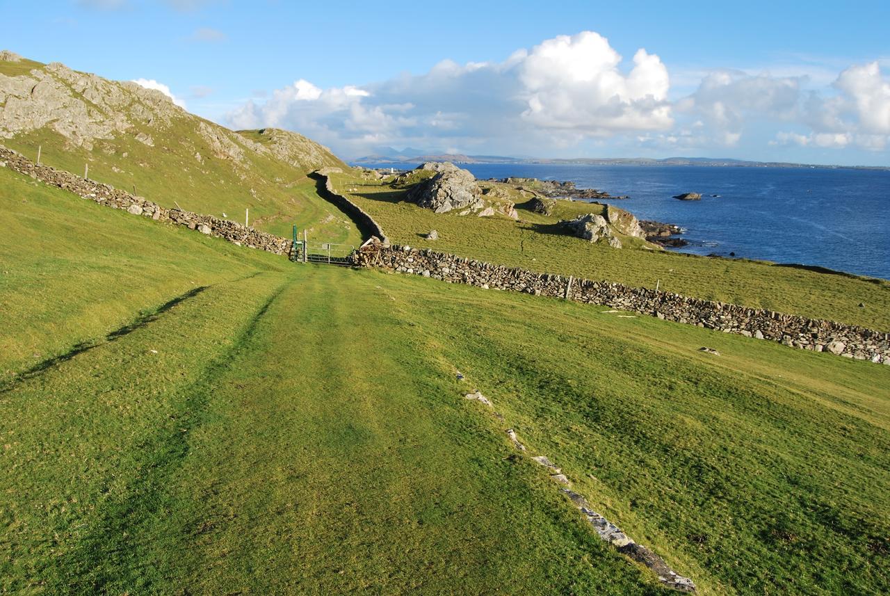 Dolphin Hotel Inishbofin Kültér fotó
